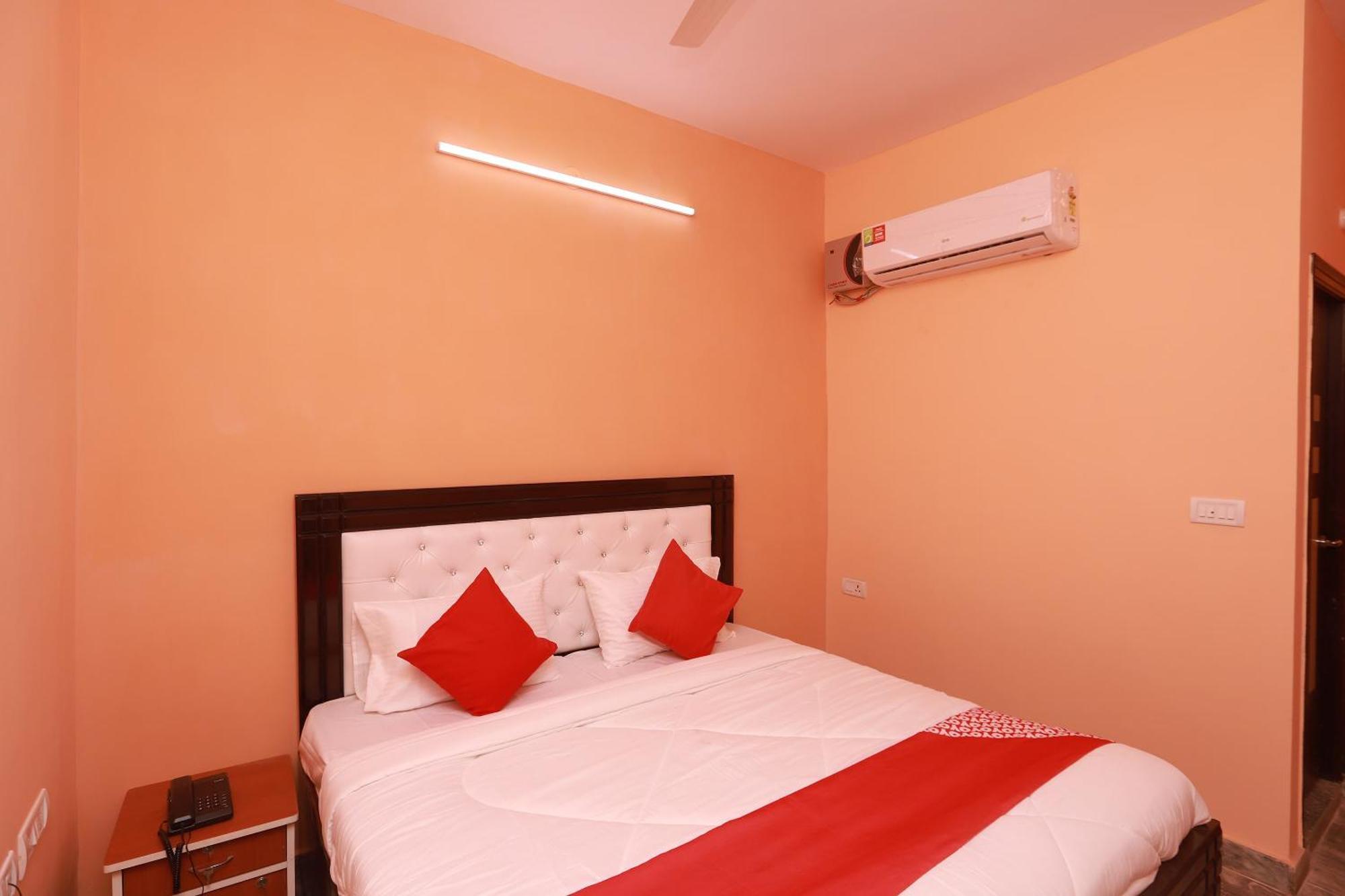 Hotel O Silverline Residency Faridabad Bagian luar foto