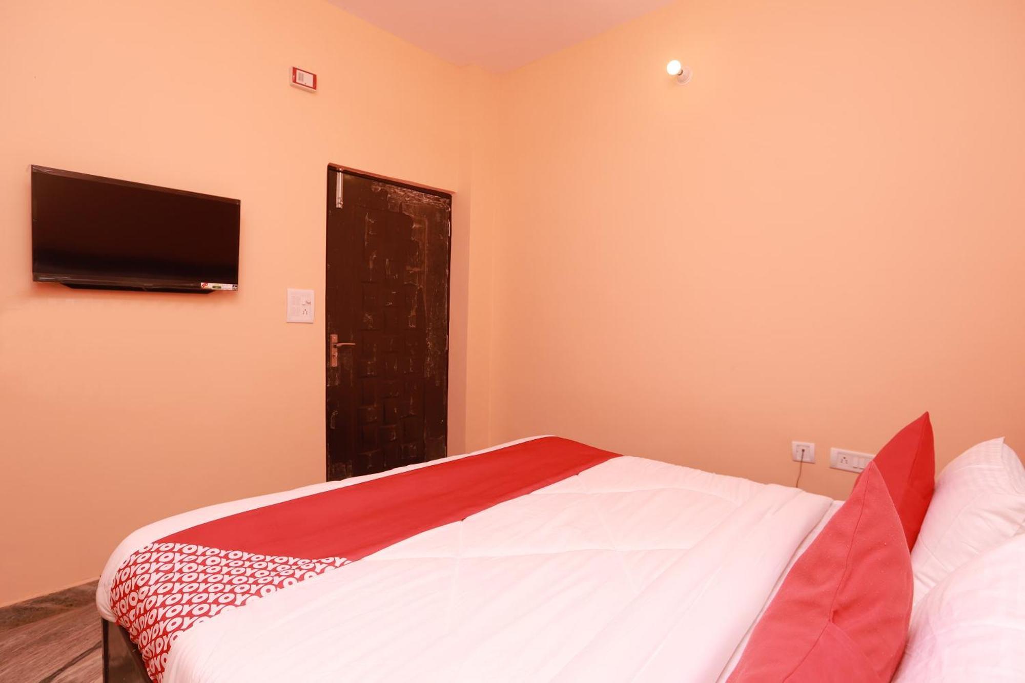 Hotel O Silverline Residency Faridabad Bagian luar foto