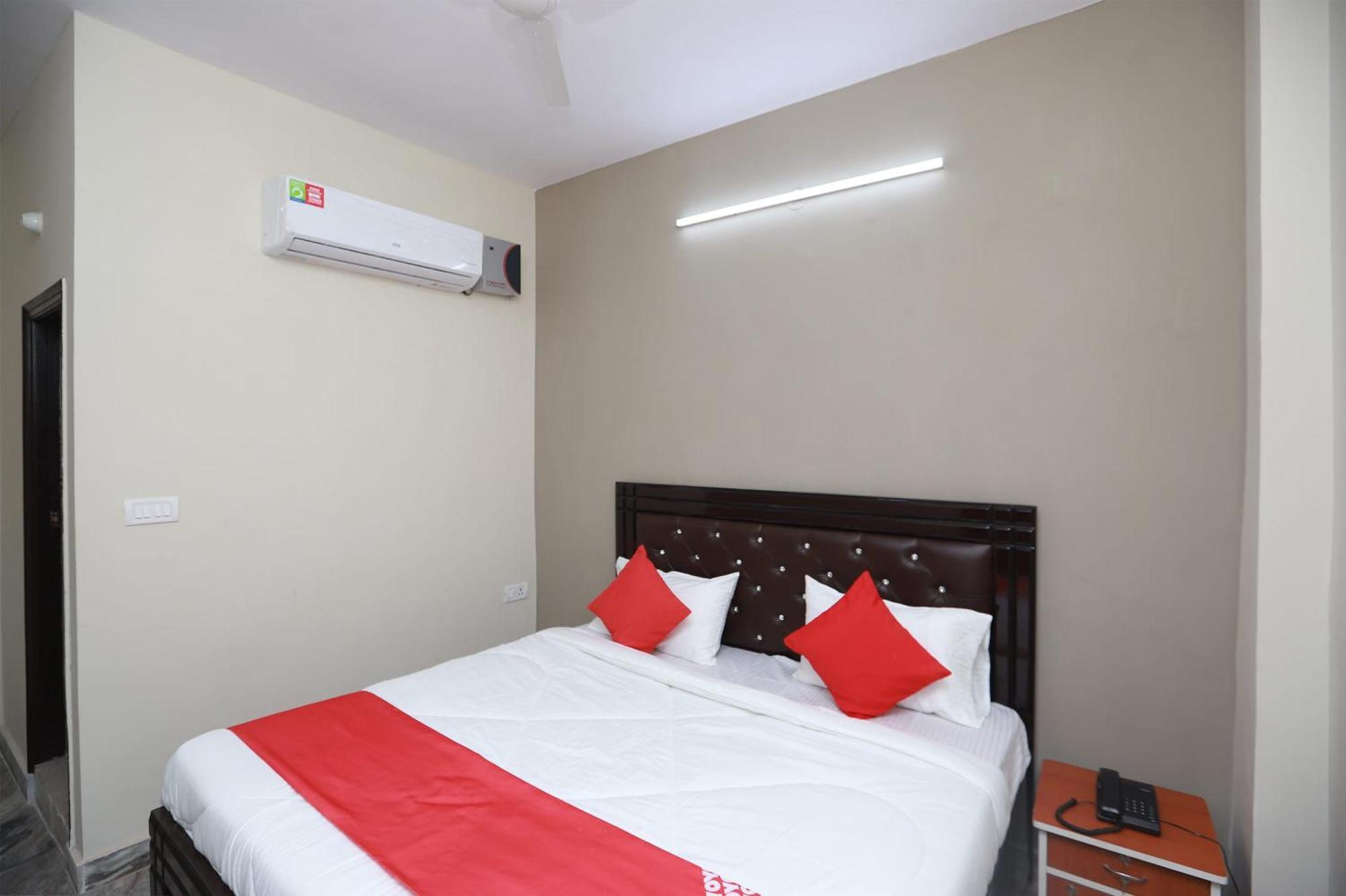 Hotel O Silverline Residency Faridabad Bagian luar foto